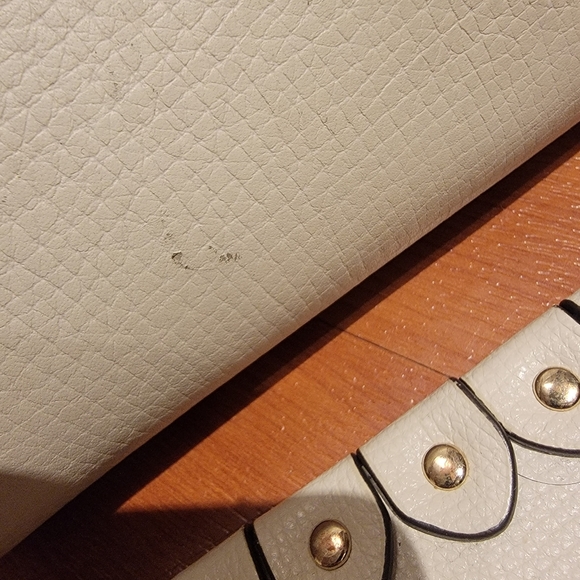 ♥️ Henri Bendel Tilda Satchel ♥️ - Picture 9 of 16